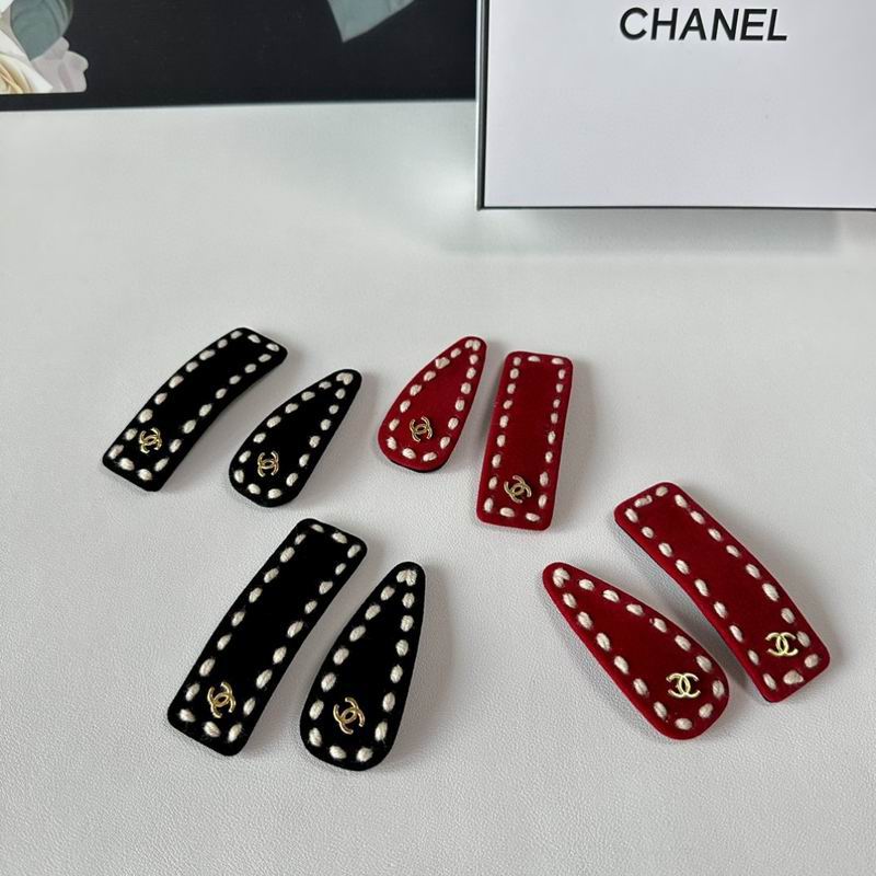 Chanel Hairpin hh29